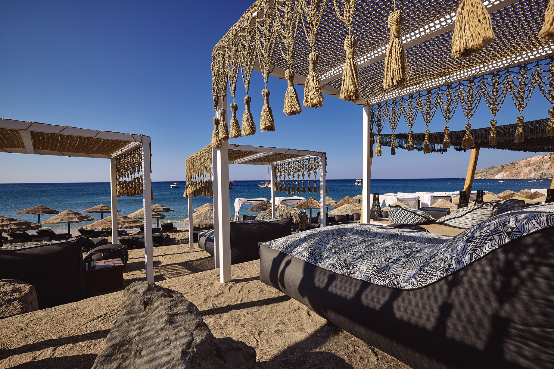 Aqua Loca Milos • Artemis Seaside Resort
